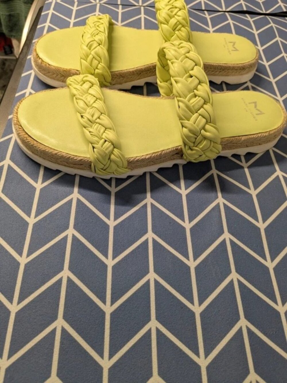 Marc Fisher Mint Green Braided Slip-On Sandals Size 9.5